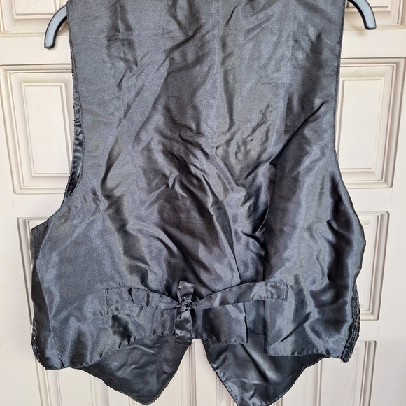 A.J. Sequined Vest SzL/XL Black Lined Tie Back Single Hook Closure Very Nice - Picture 8 of 9